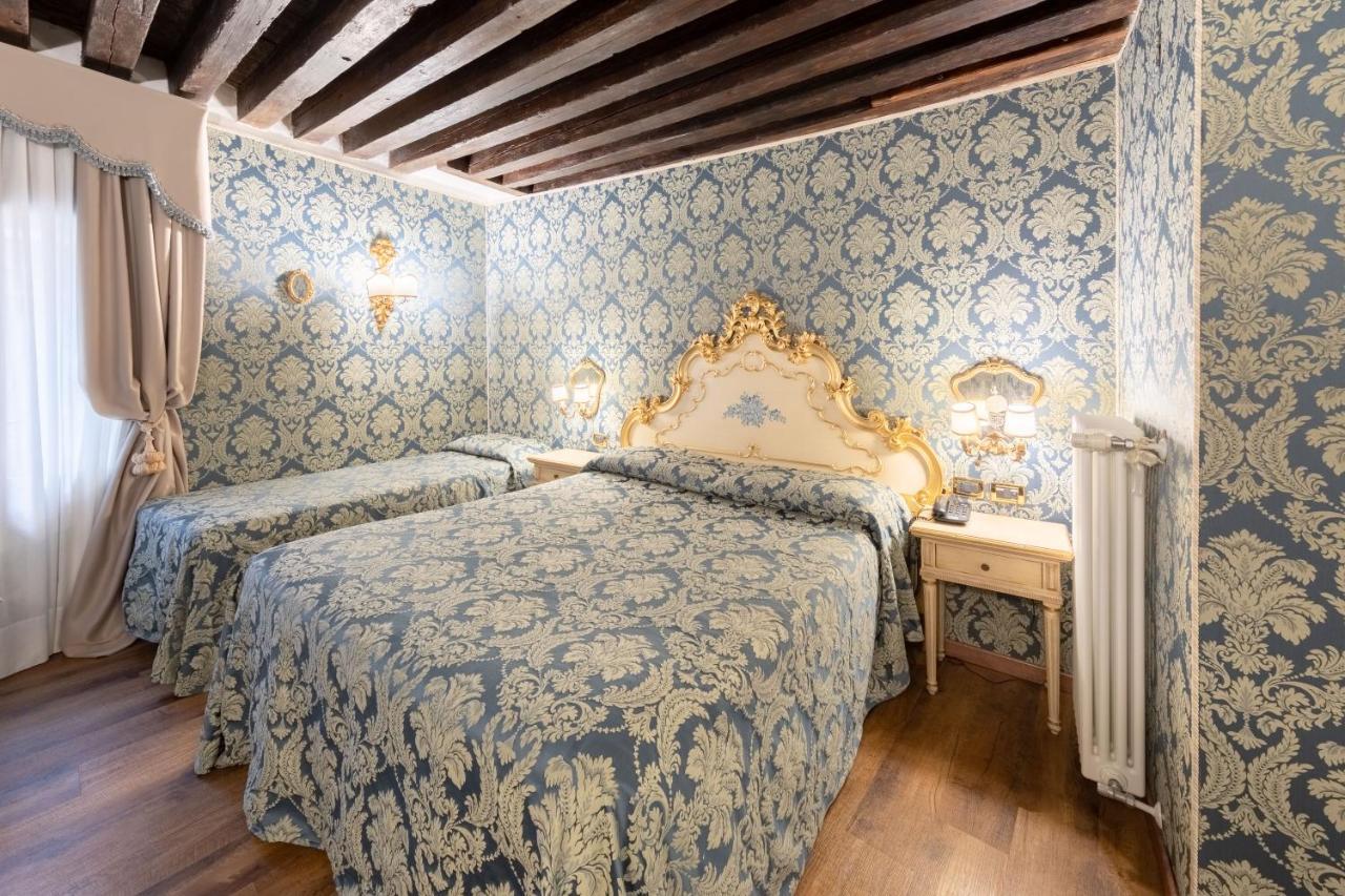 Alojamento de Acomodação e Pequeno-almoço Residenza La Loggia 2*